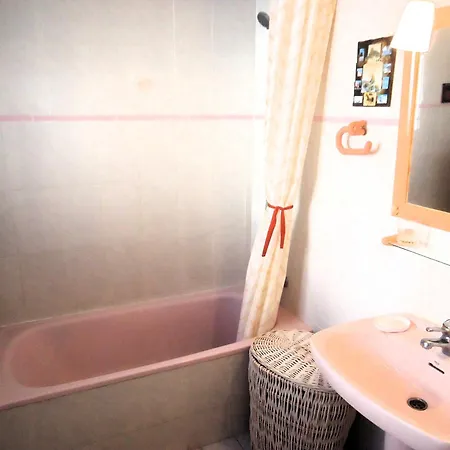 Arcos Atico Lek Apartment